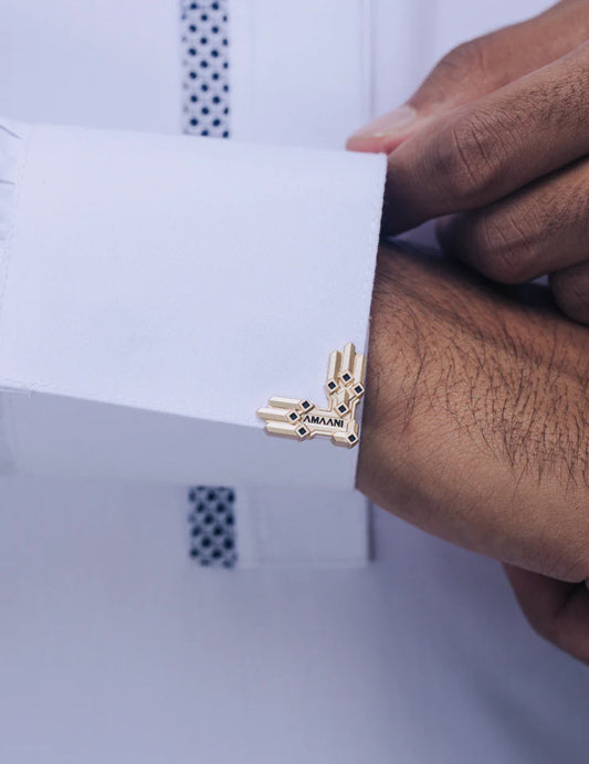 Amaani Noble Thobe(White)