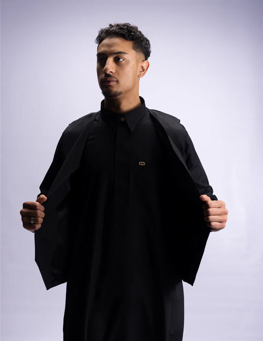 Amaani Ameer Thobe with Weistcoat(Black)
