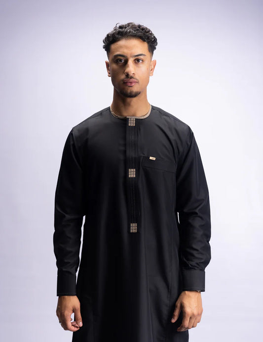Amaani Dune Thobe(Black)