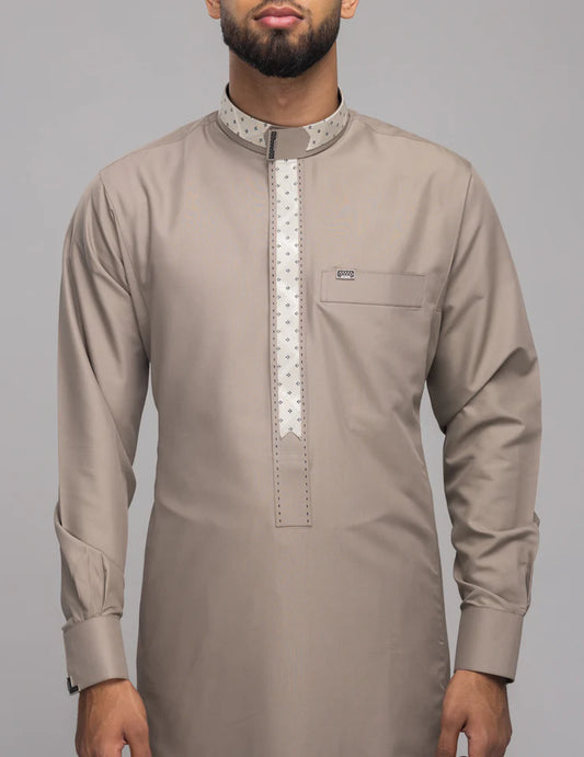 Amaani Onyx Thobe(Beige)