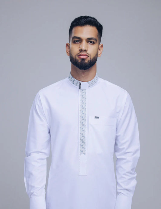 Amaani Onyx Thobe(White)