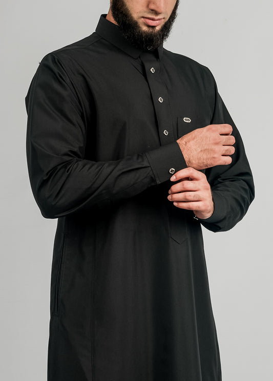 Imaarah Collared Thobe Black With Silver Button